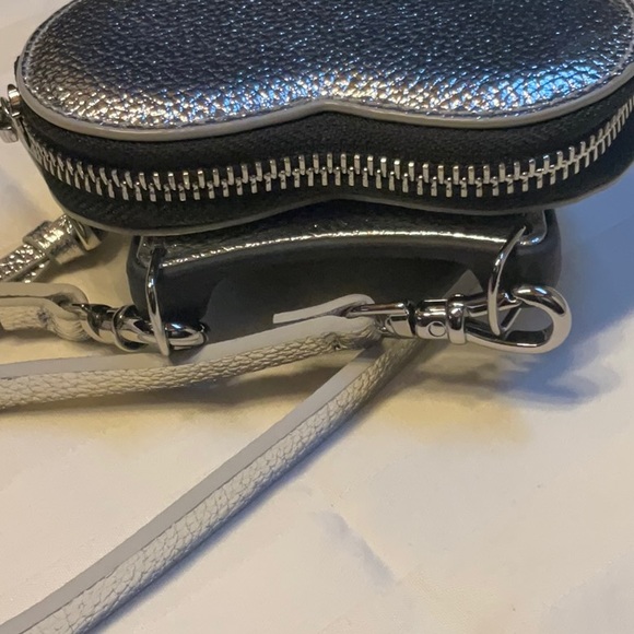 Bandolier iPhone 14 Pro Willa Heart Crossbody Case - Picture 5 of 6